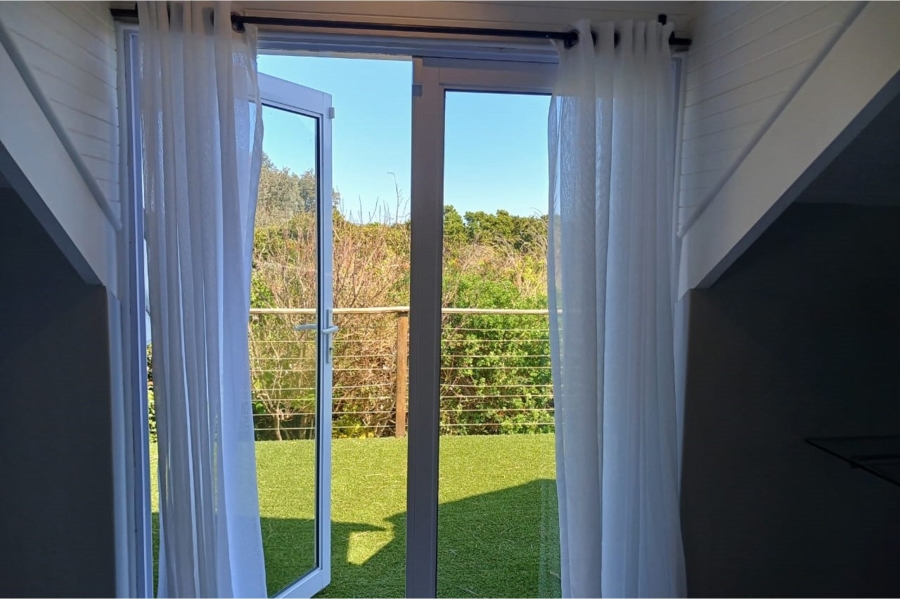 4 Bedroom Property for Sale in Noordhaven Western Cape